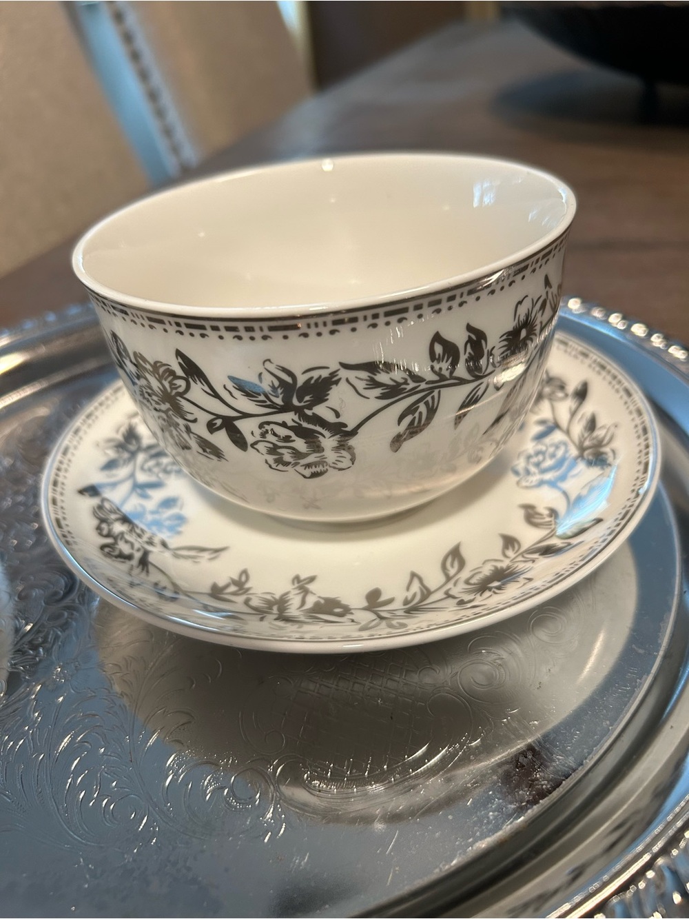 Grace's Teaware Oversized Cup & Saucer Set